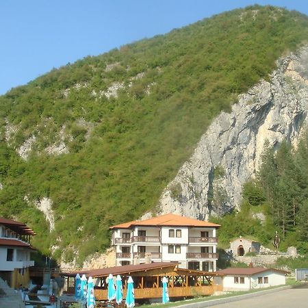 Еко Комплекс Смилян Hotel Екстериор снимка