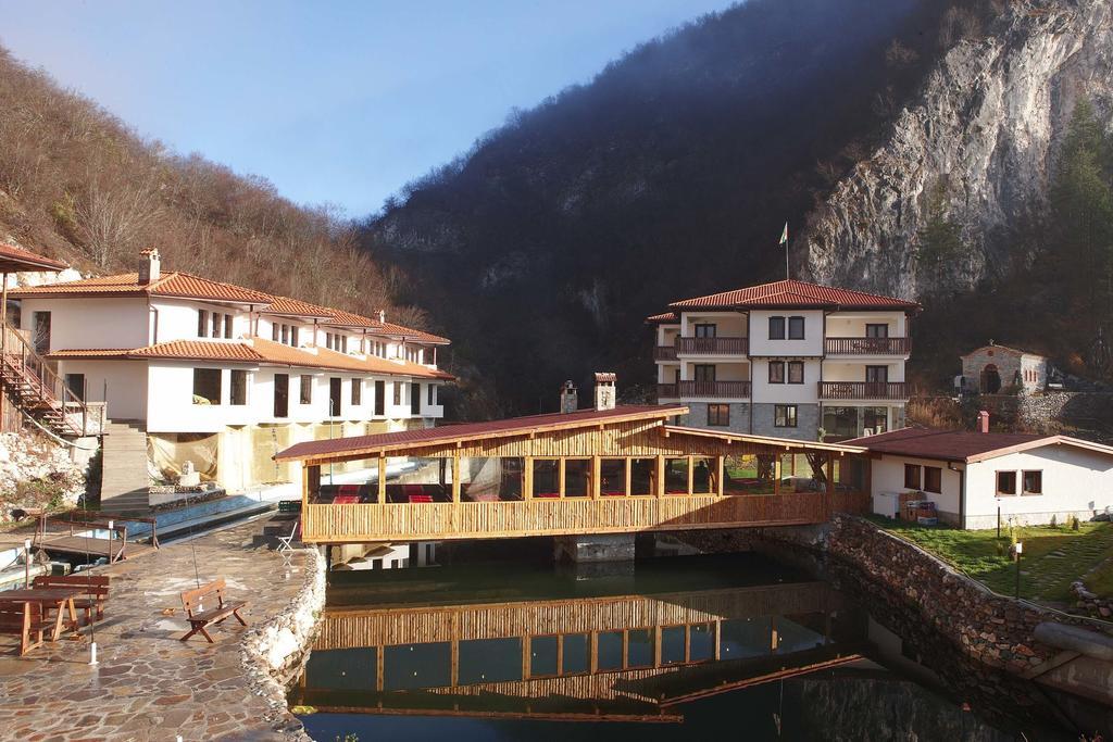 Еко Комплекс Смилян Hotel Екстериор снимка